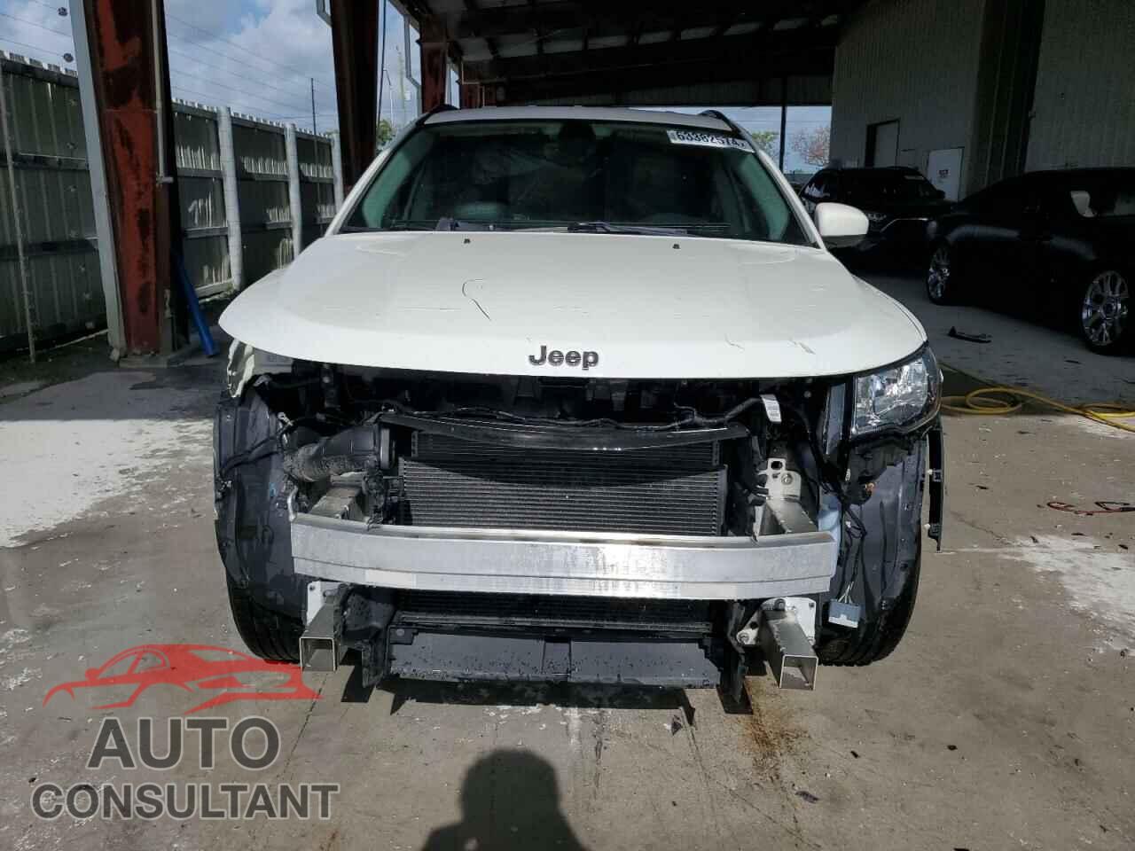 JEEP COMPASS 2018 - 3C4NJCBB0JT266626