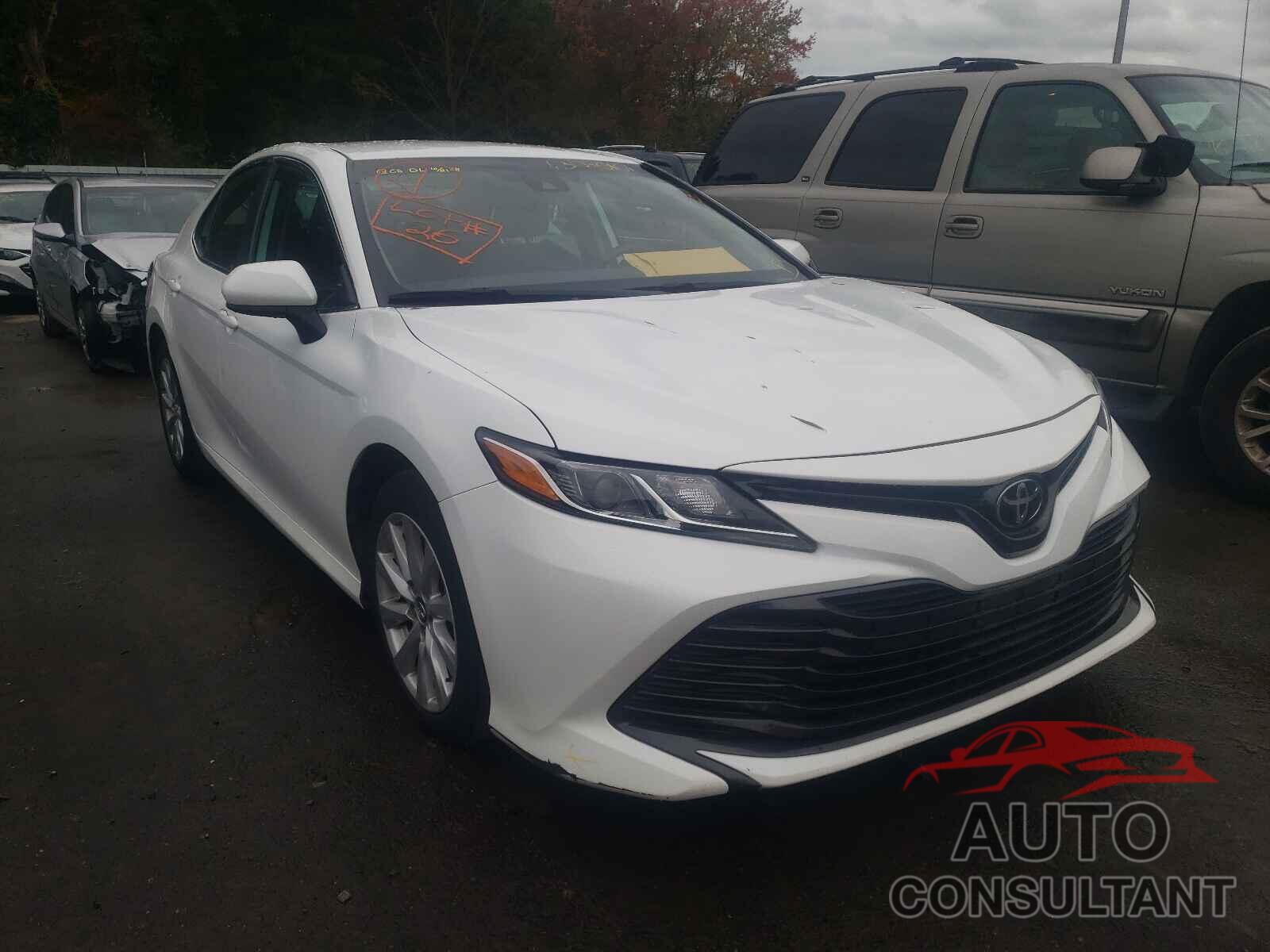 TOYOTA CAMRY 2019 - 4T1B11HK2KU266502