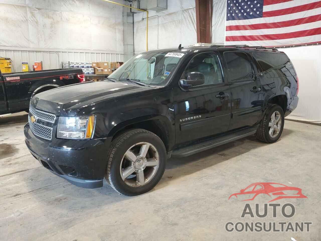 CHEVROLET SUBURBAN 2013 - 1GNSKJE7XDR241989
