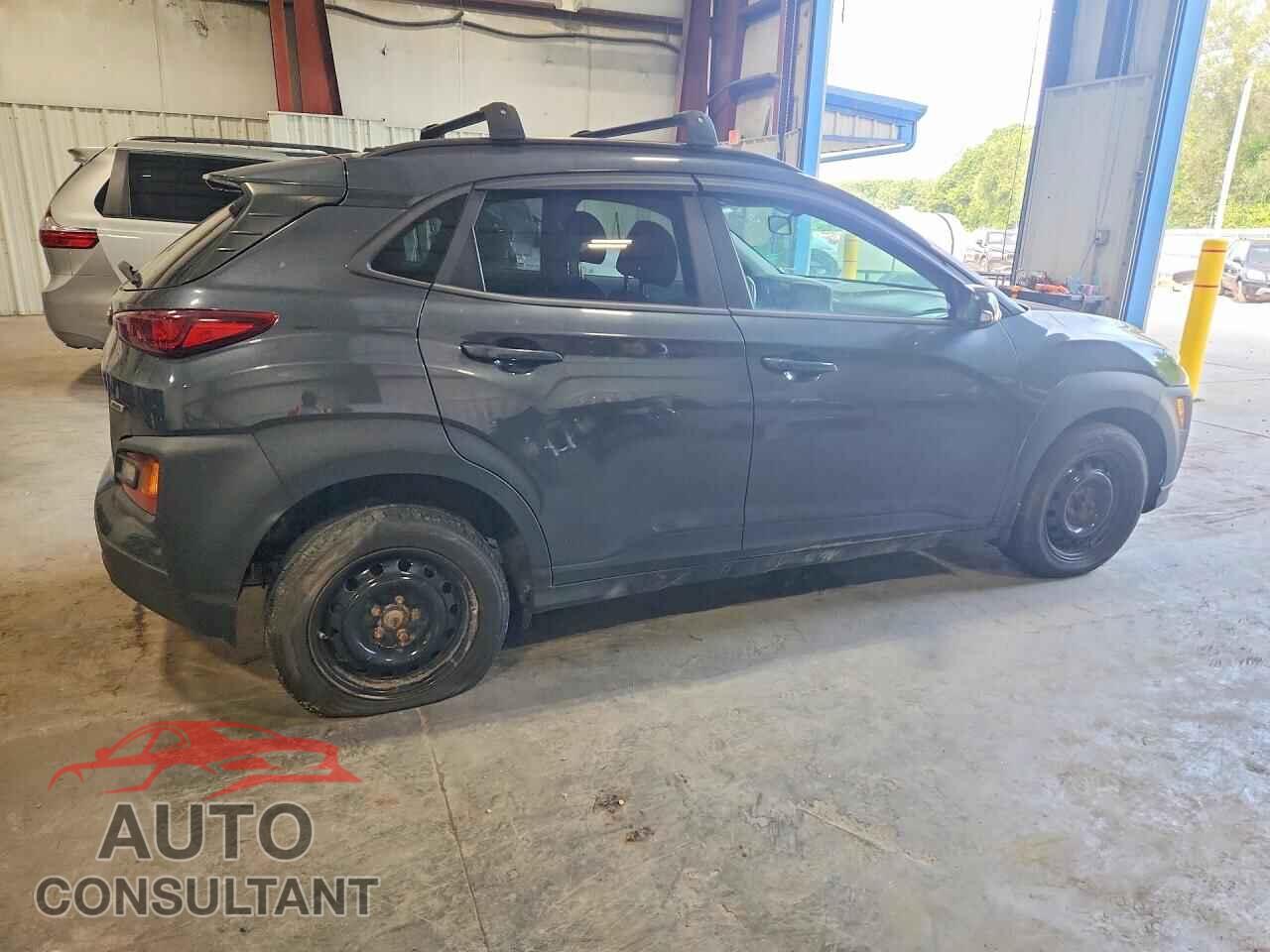 HYUNDAI KONA 2018 - KM8K2CAA5JU098024
