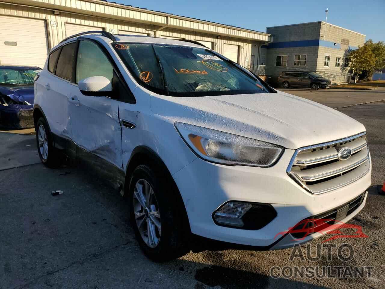 FORD ESCAPE 2018 - 1FMCU9GD0JUA58369