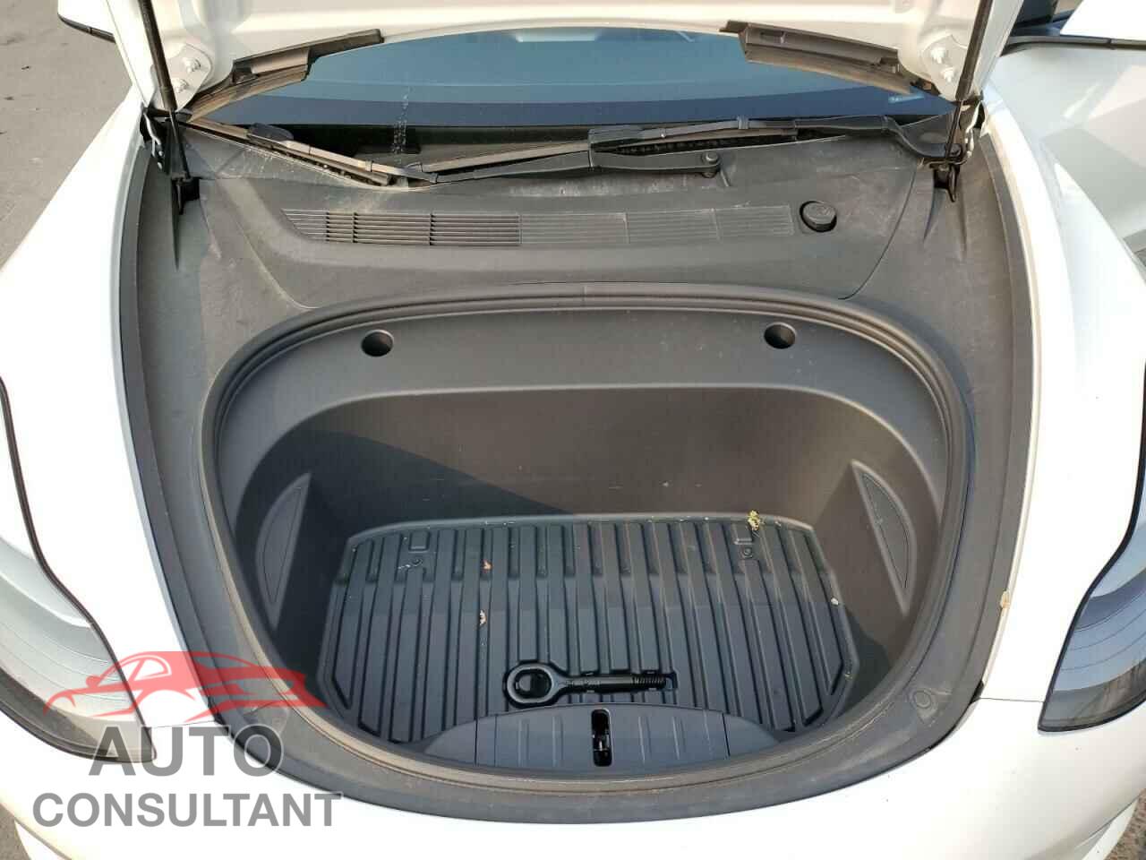 TESLA MODEL 3 2023 - 5YJ3E1EA8PF412488