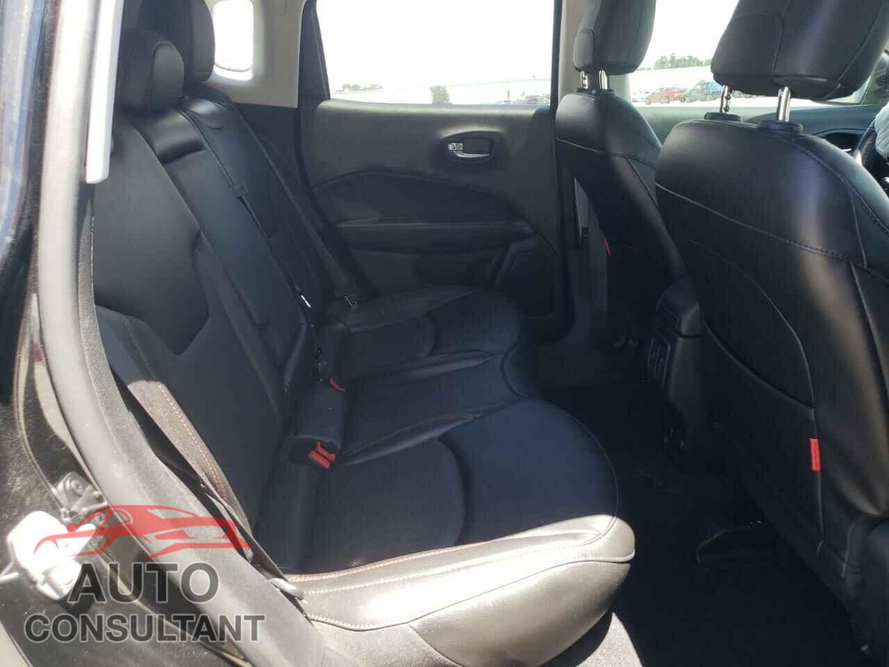 JEEP COMPASS 2020 - 3C4NJDDB9LT160195