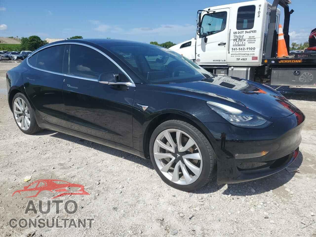 TESLA MODEL 3 2018 - 5YJ3E1EA0JF036392