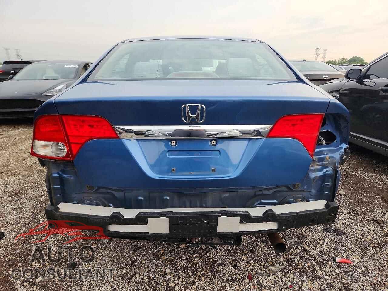 HONDA CIVIC 2009 - 19XFA16889E018082
