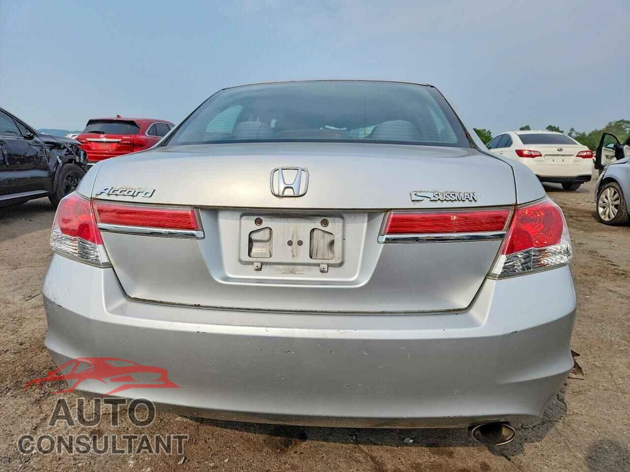 HONDA ACCORD 2012 - 1HGCP2F30CA241076