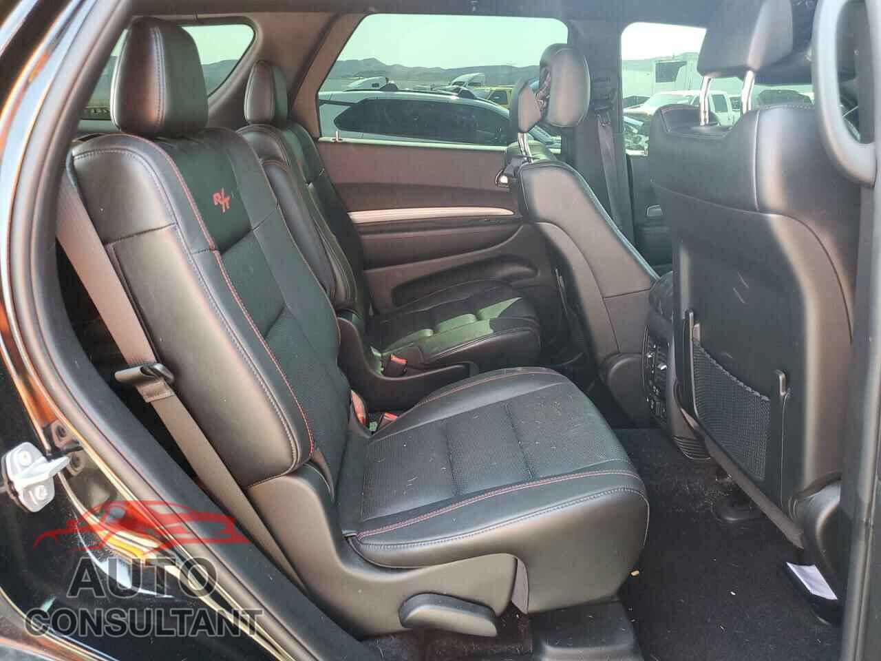 DODGE DURANGO 2018 - 1C4SDHCT8JC443174