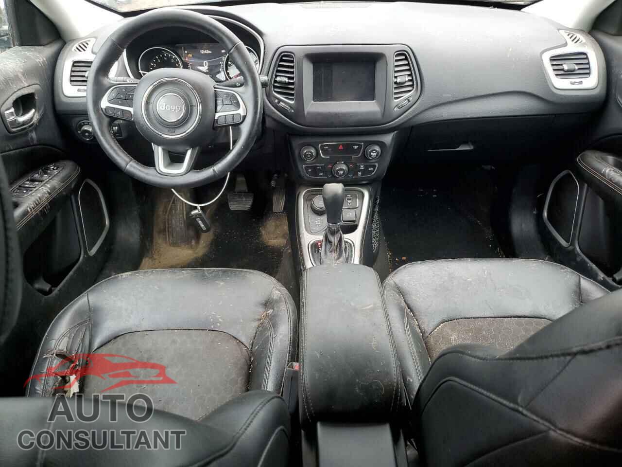 JEEP COMPASS 2018 - 3C4NJDBB6JT270850