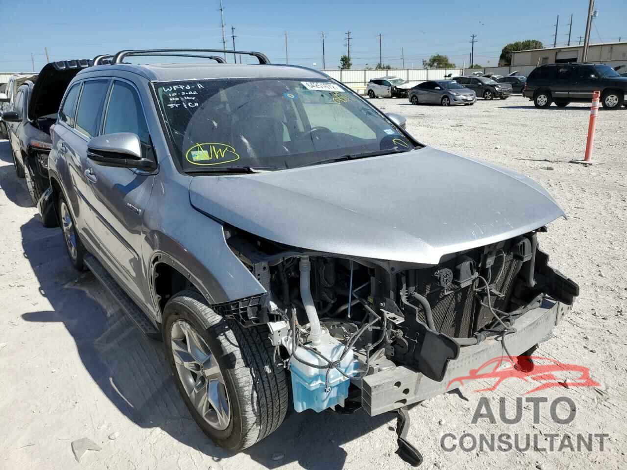 TOYOTA HIGHLANDER 2017 - 5TDDGRFH7HS030121