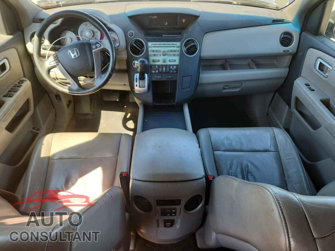 HONDA PILOT 2011 - 5FNYF4H52BB022708