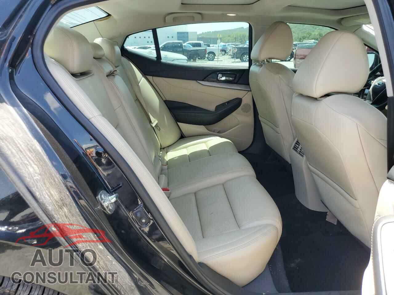 NISSAN MAXIMA 2016 - 1N4AA6AP1GC409820
