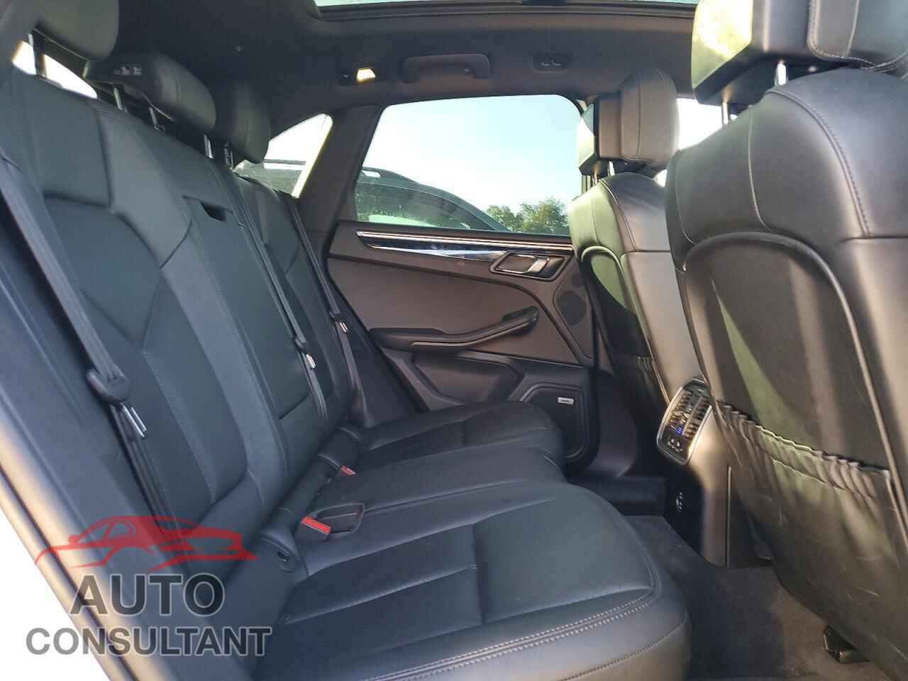 PORSCHE MACAN 2022 - WP1AA2A55NLB04740