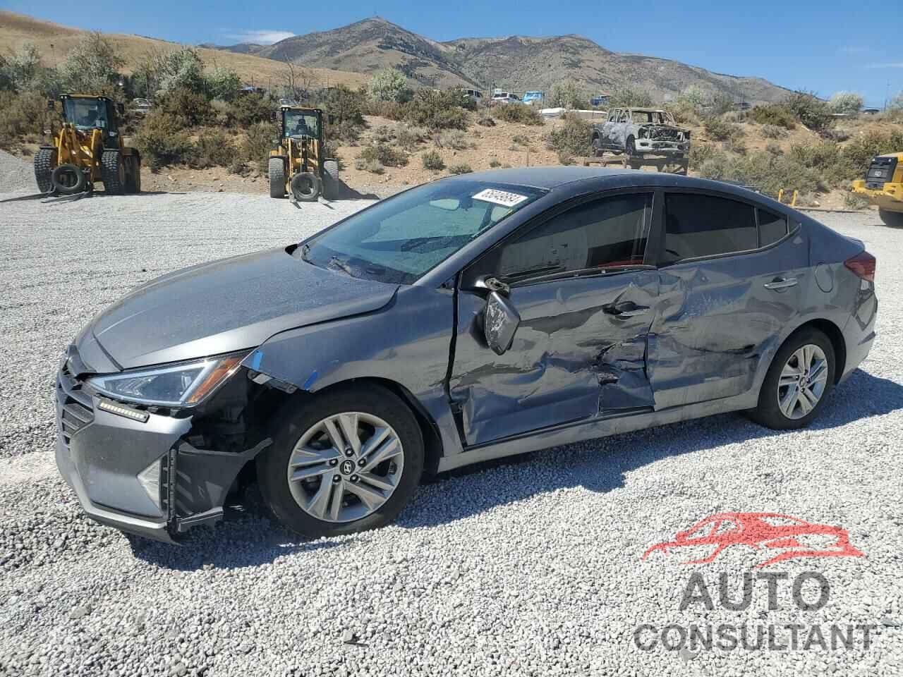 HYUNDAI ELANTRA 2019 - 5NPD84LF2KH462289