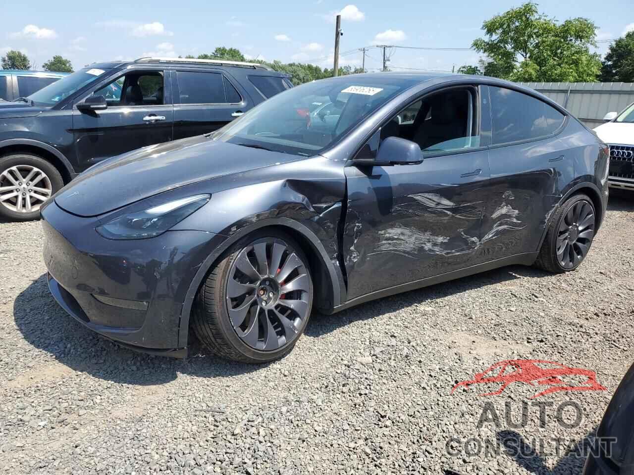 TESLA MODEL Y 2024 - 7SAYGDEF0RA267897