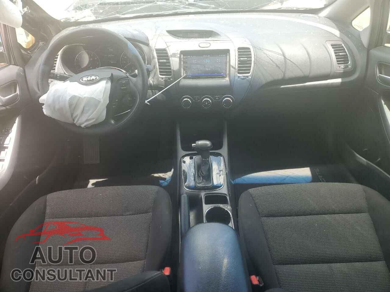 KIA FORTE 2017 - 3KPFK4A78HE060196