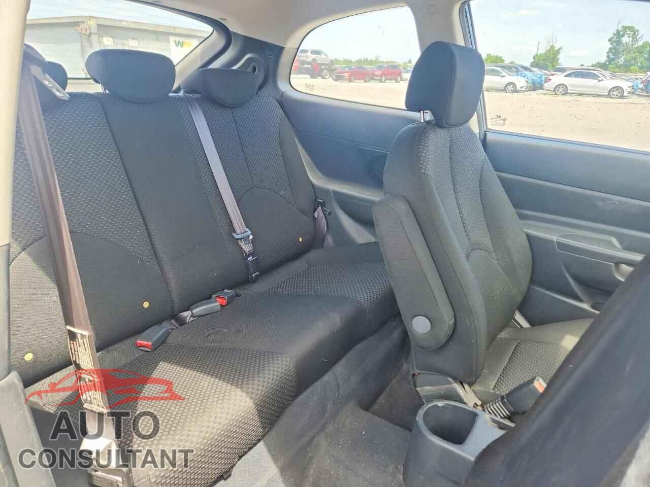 HYUNDAI ACCENT 2009 - KMHCM36C19U112358