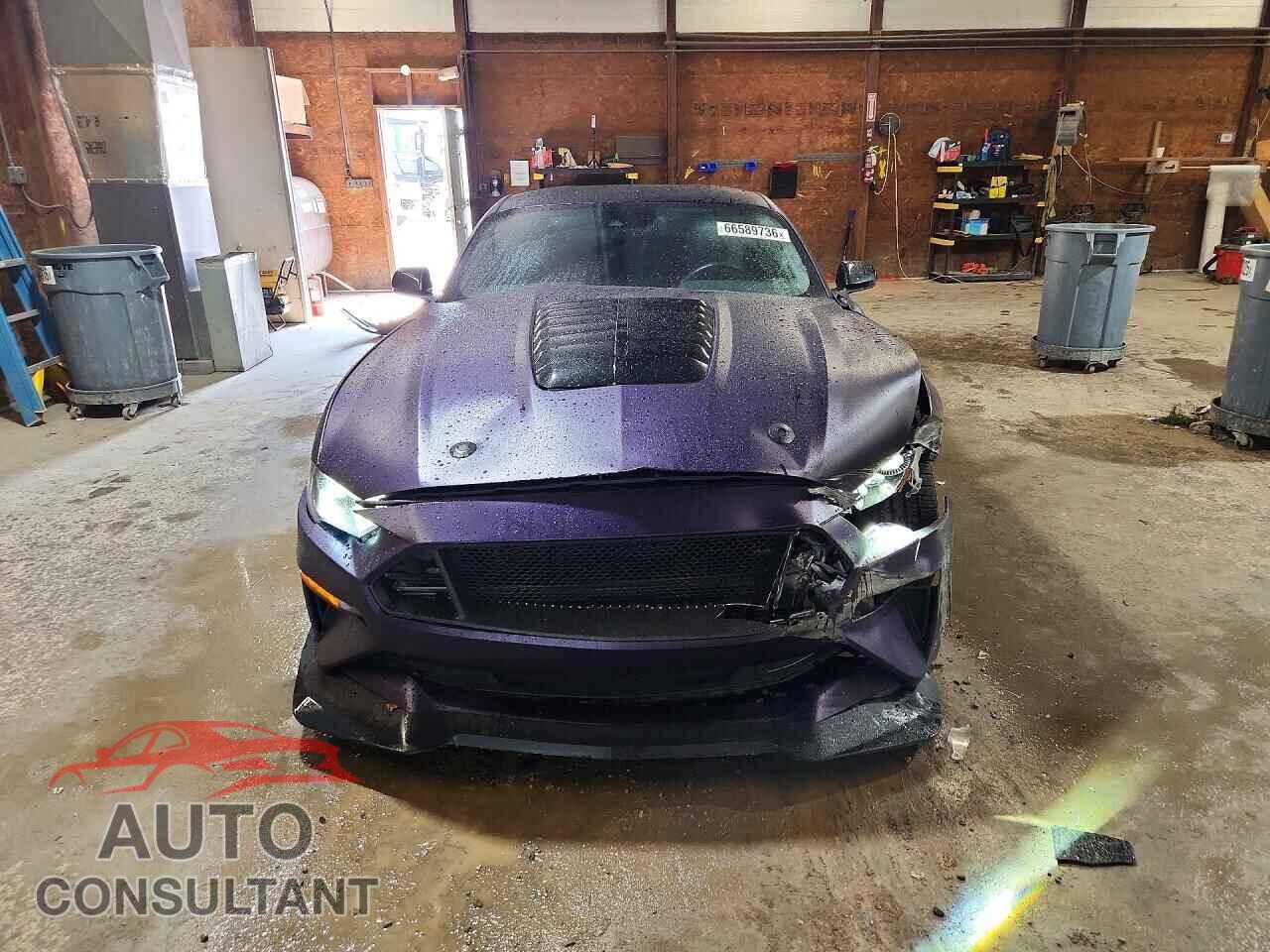 FORD MUSTANG 2018 - 1FA6P8CFXJ5154908