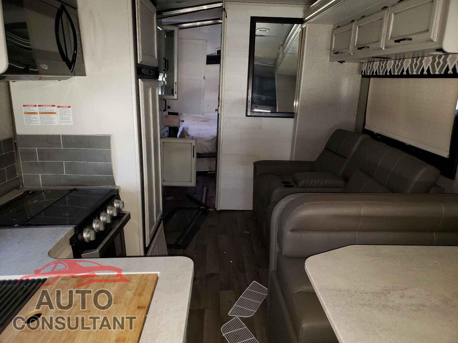 FORD ECONOLINE 2021 - 1FDXE4FN5MDC08363