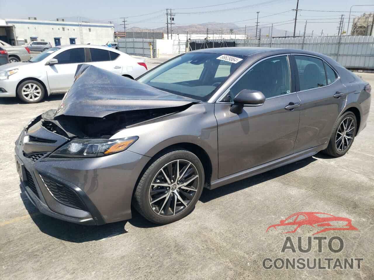 TOYOTA CAMRY 2022 - 4T1G11AKXNU685119