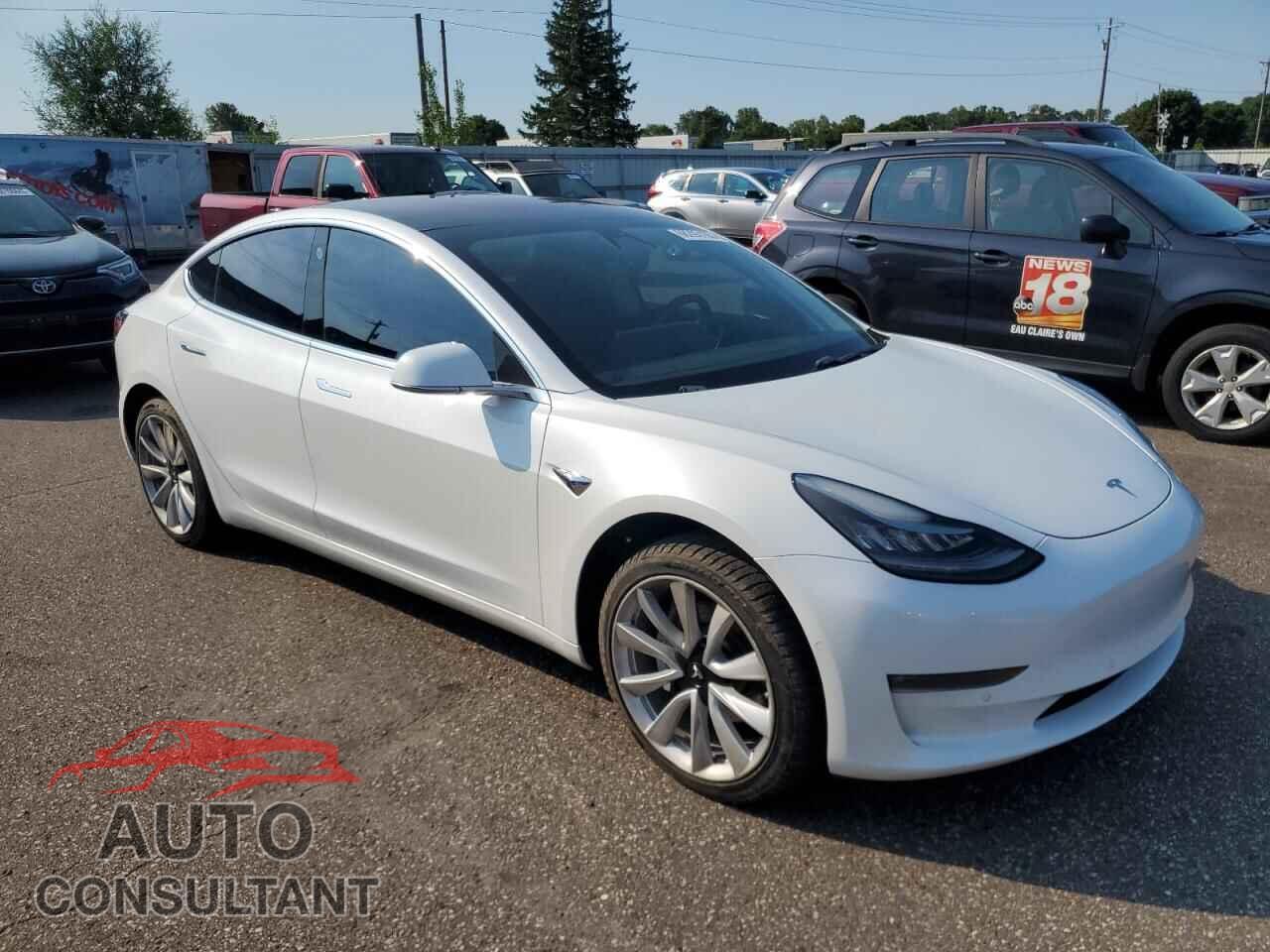 TESLA MODEL 3 2018 - 5YJ3E1EA7JF025048