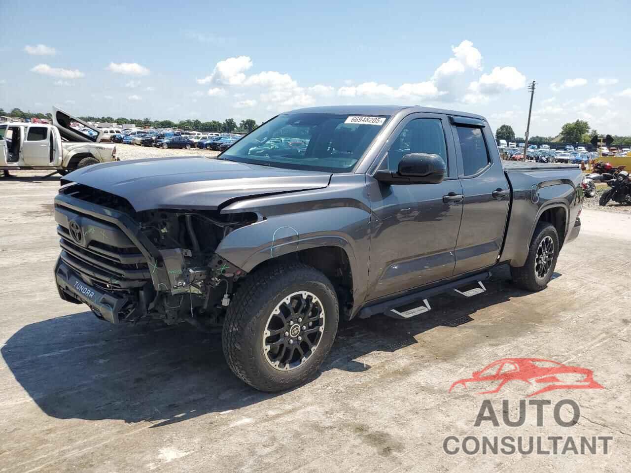 TOYOTA TUNDRA 2022 - 5TFKB5AA7NX013575