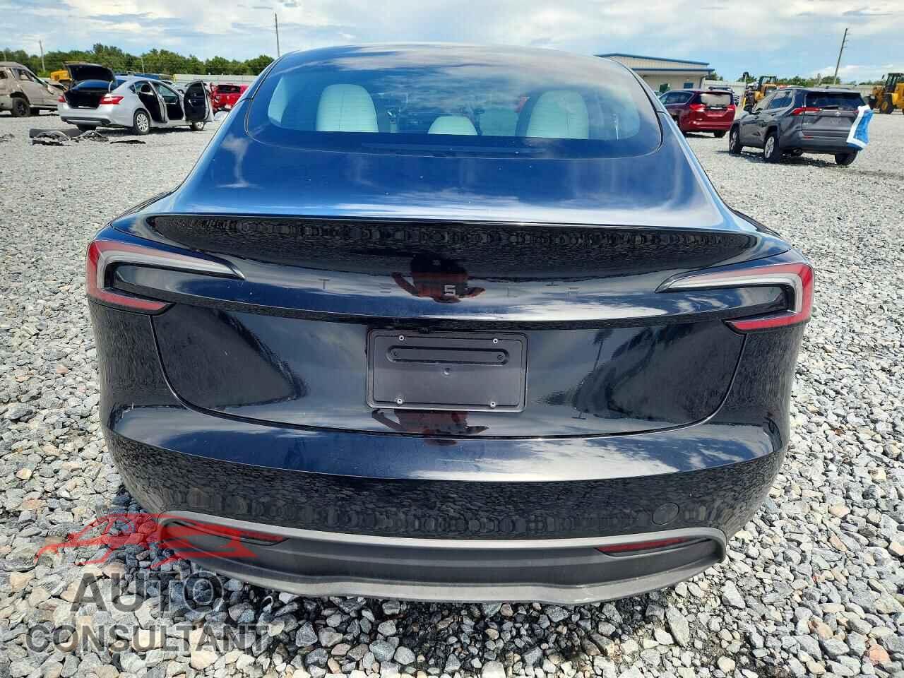 TESLA MODEL 3 2026 - 5YJ3E1EA3TF191280