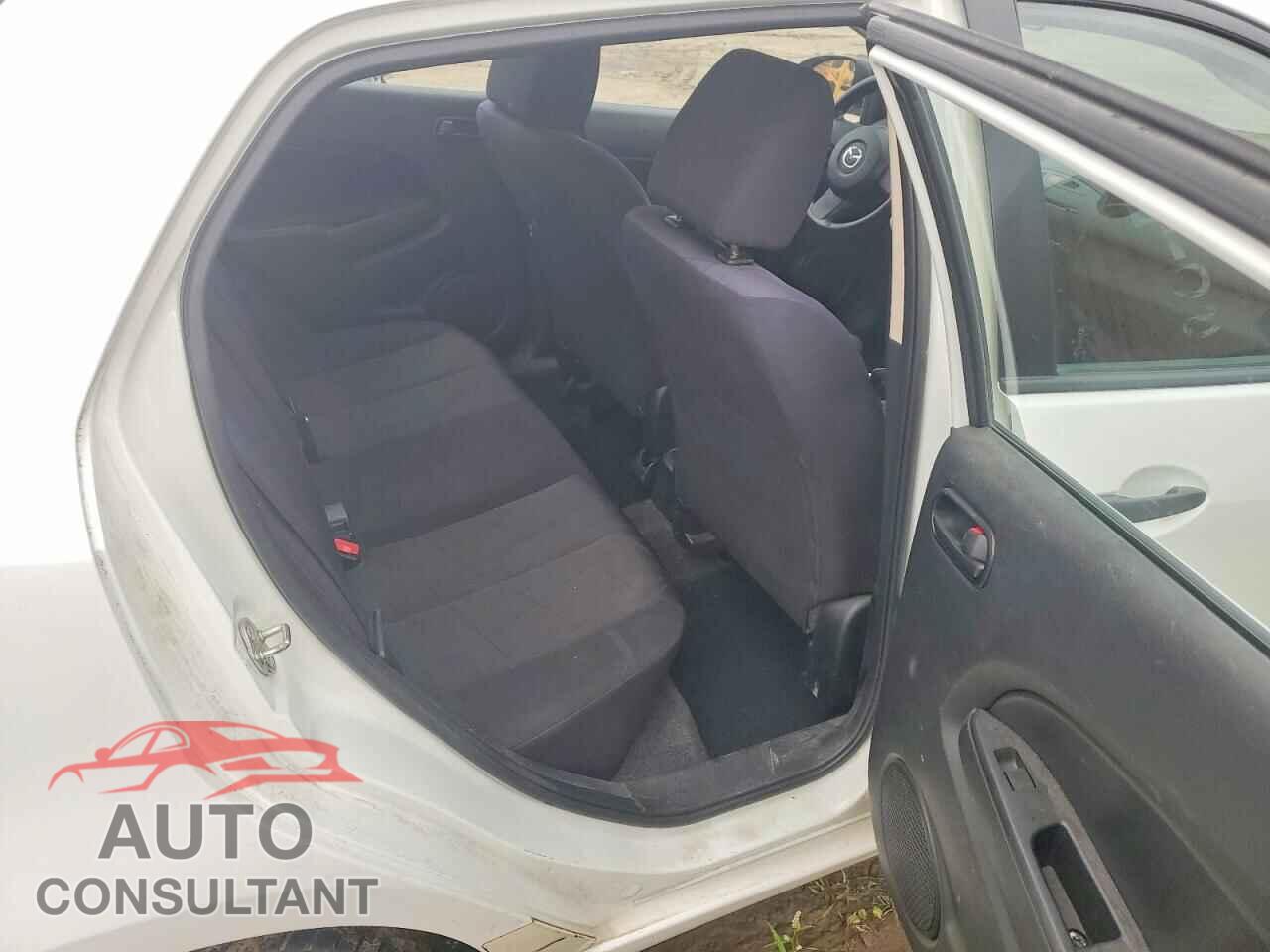 MAZDA 2 2012 - JM1DE1KY9C0144923