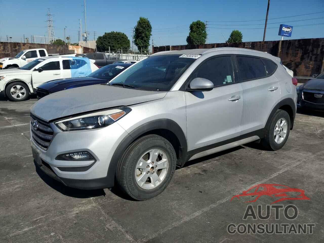 HYUNDAI TUCSON 2018 - KM8J33A41JU643073