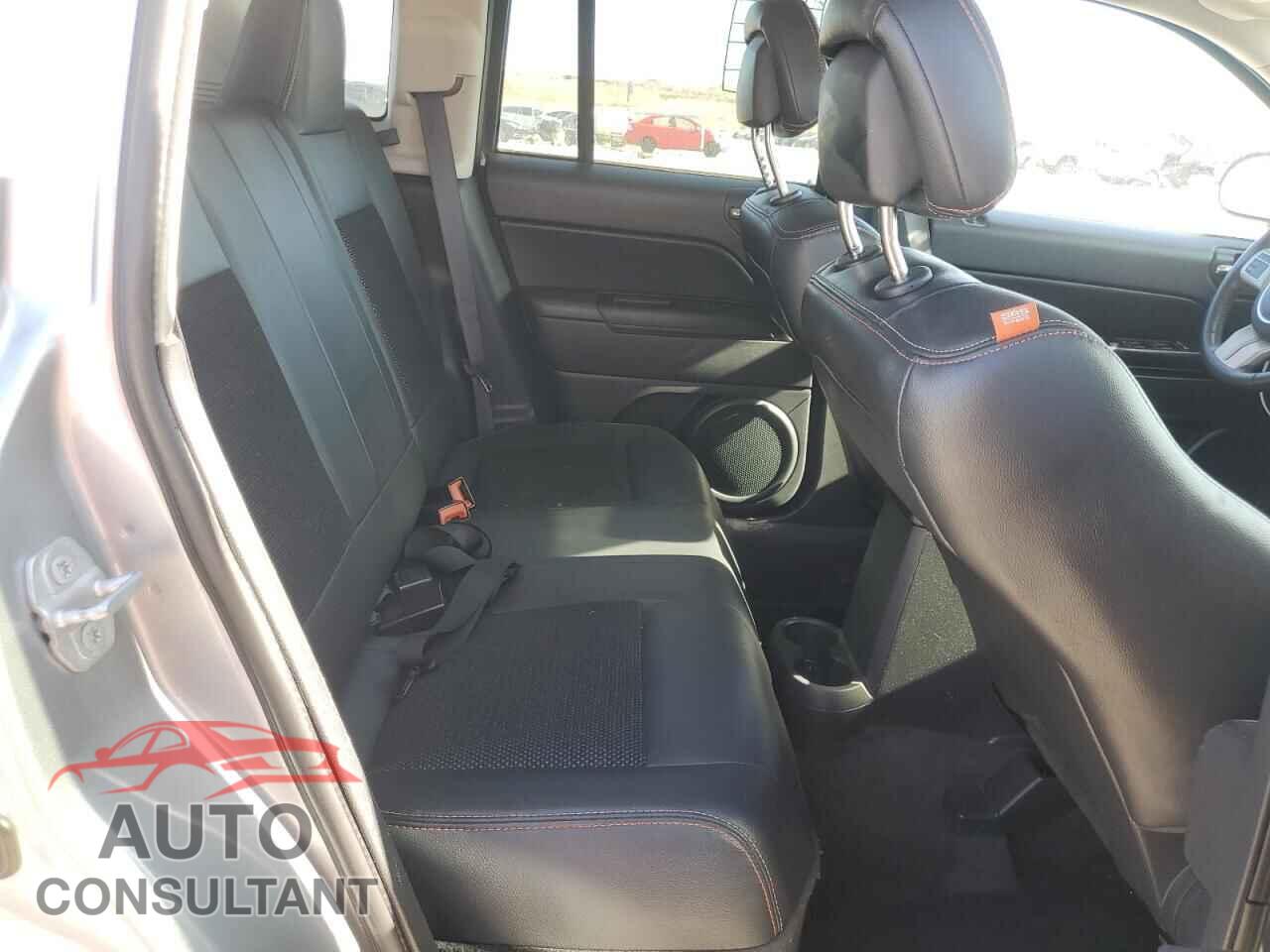 JEEP COMPASS 2017 - 1C4NJCBB7HD117775