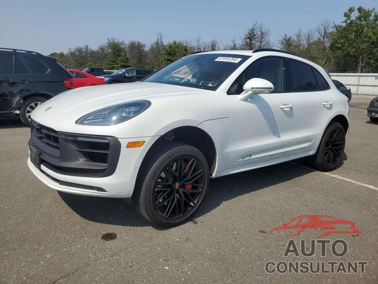 PORSCHE MACAN 2022 - WP1AF2A56NLB30135