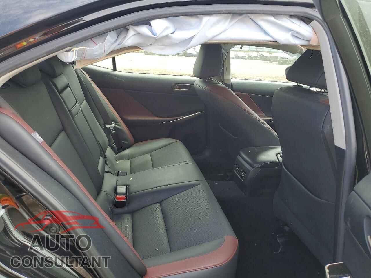 LEXUS IS 2020 - JTHAA1D23L5107004