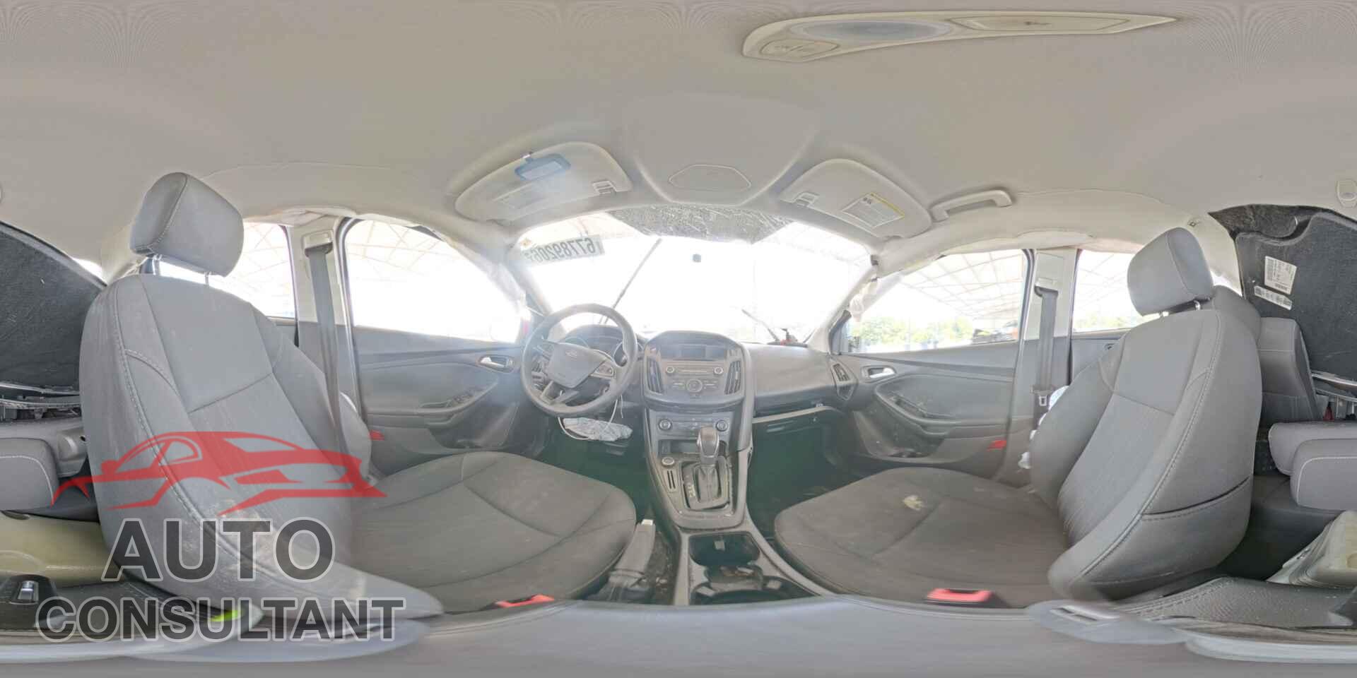 FORD FOCUS 2017 - 1FADP3F21HL258941