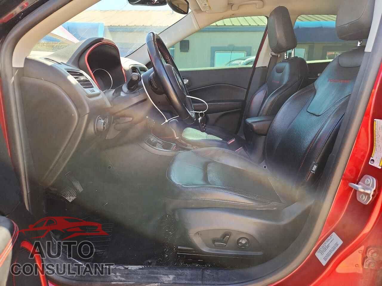 JEEP COMPASS 2018 - 3C4NJDDB1JT135367