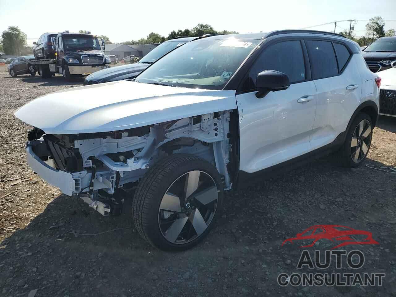 VOLVO XC40 2024 - YV4ER3XL8R2244524