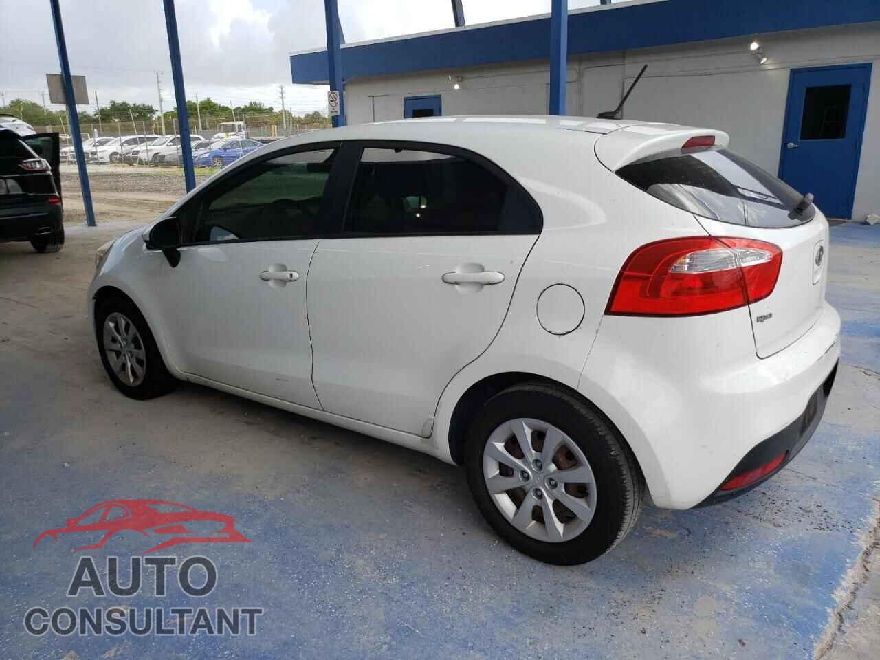 KIA RIO 2012 - KNADM5A39C6027448