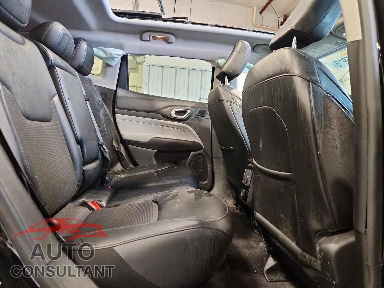JEEP COMPASS 2022 - 3C4NJDBB8NT217413