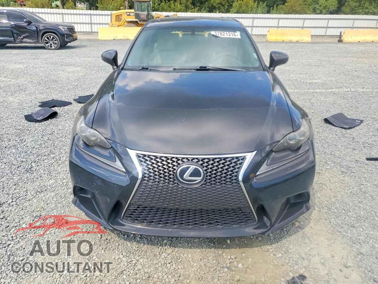 LEXUS IS 2014 - JTHBE1D25E5000628