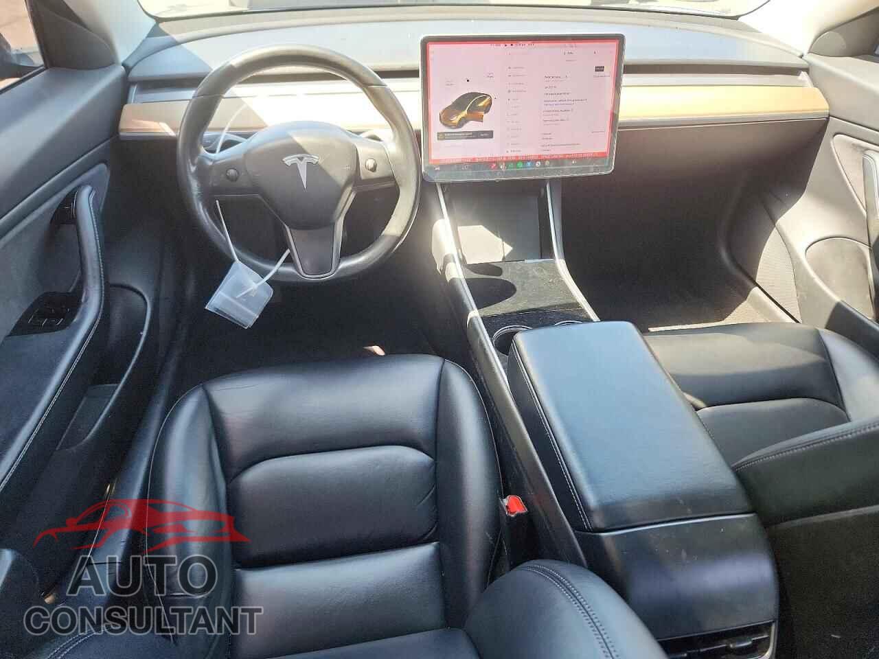 TESLA MODEL 3 2019 - 5YJ3E1EAXKF193087