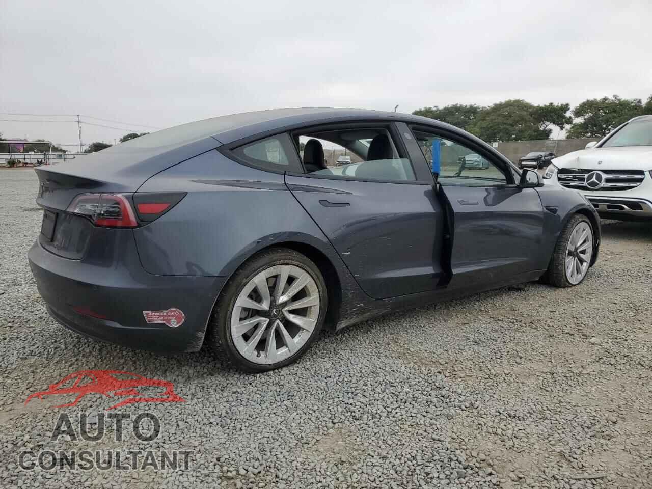 TESLA MODEL 3 2021 - 5YJ3E1EB6MF924271