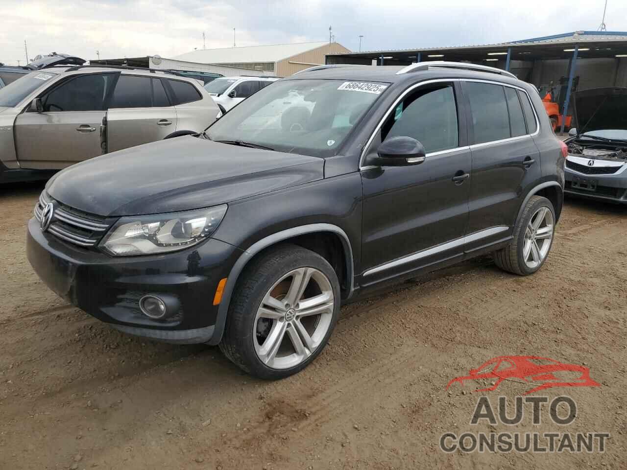 VOLKSWAGEN TIGUAN 2015 - WVGAV7AXXFW014483