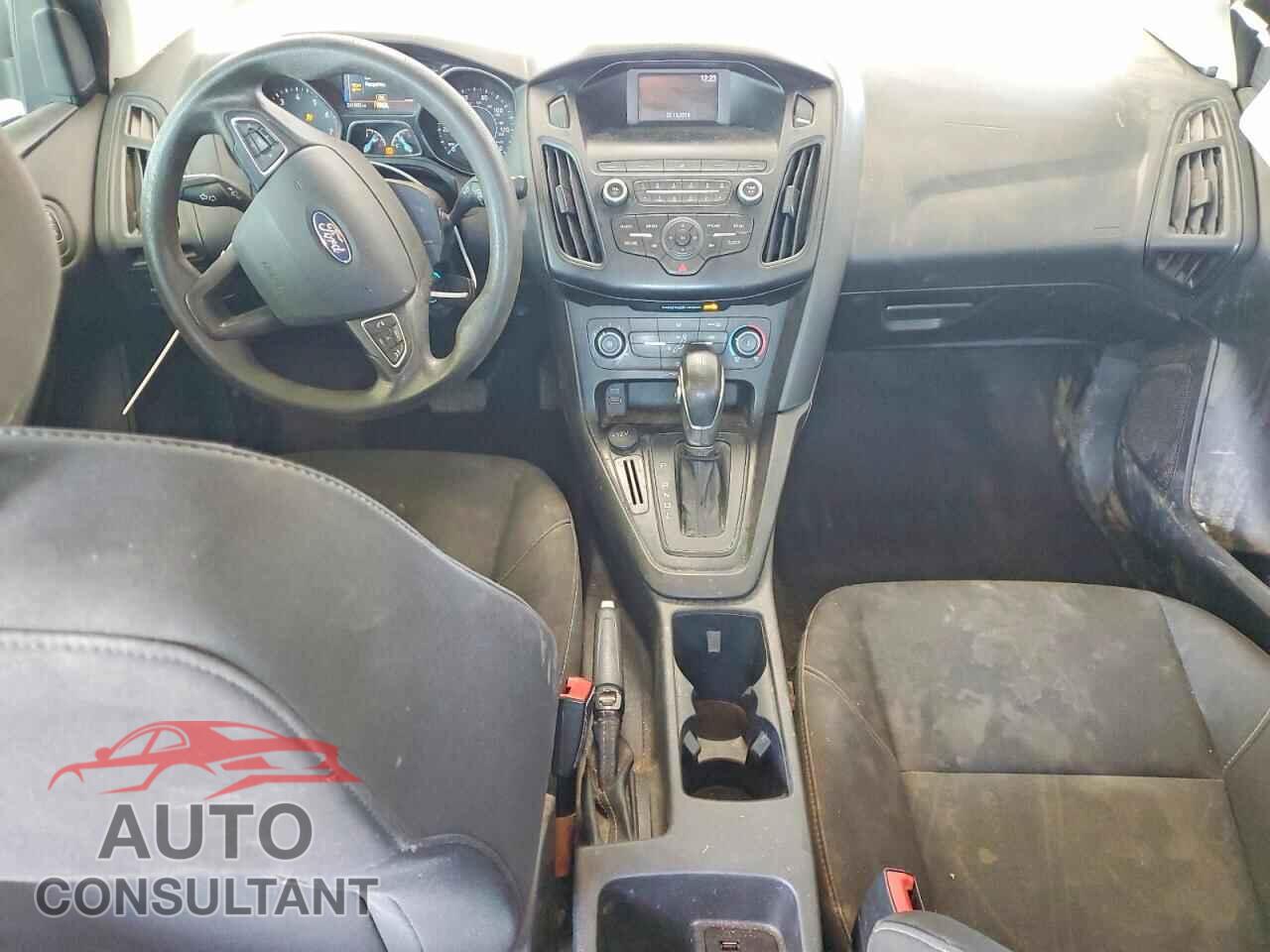 FORD FOCUS 2018 - 1FADP3E28JL274741