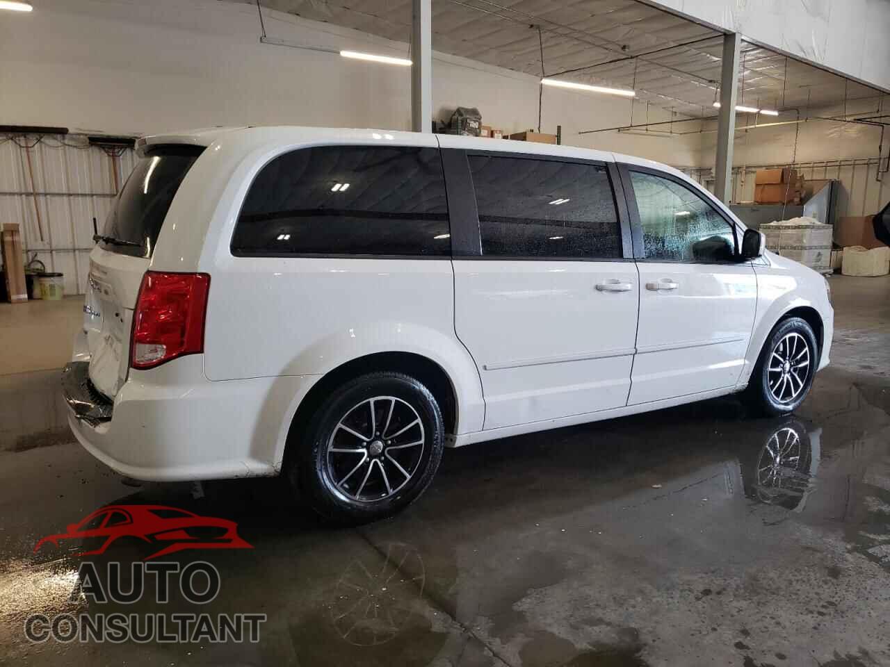 DODGE CARAVAN 2015 - 2C4RDGCG6FR517010
