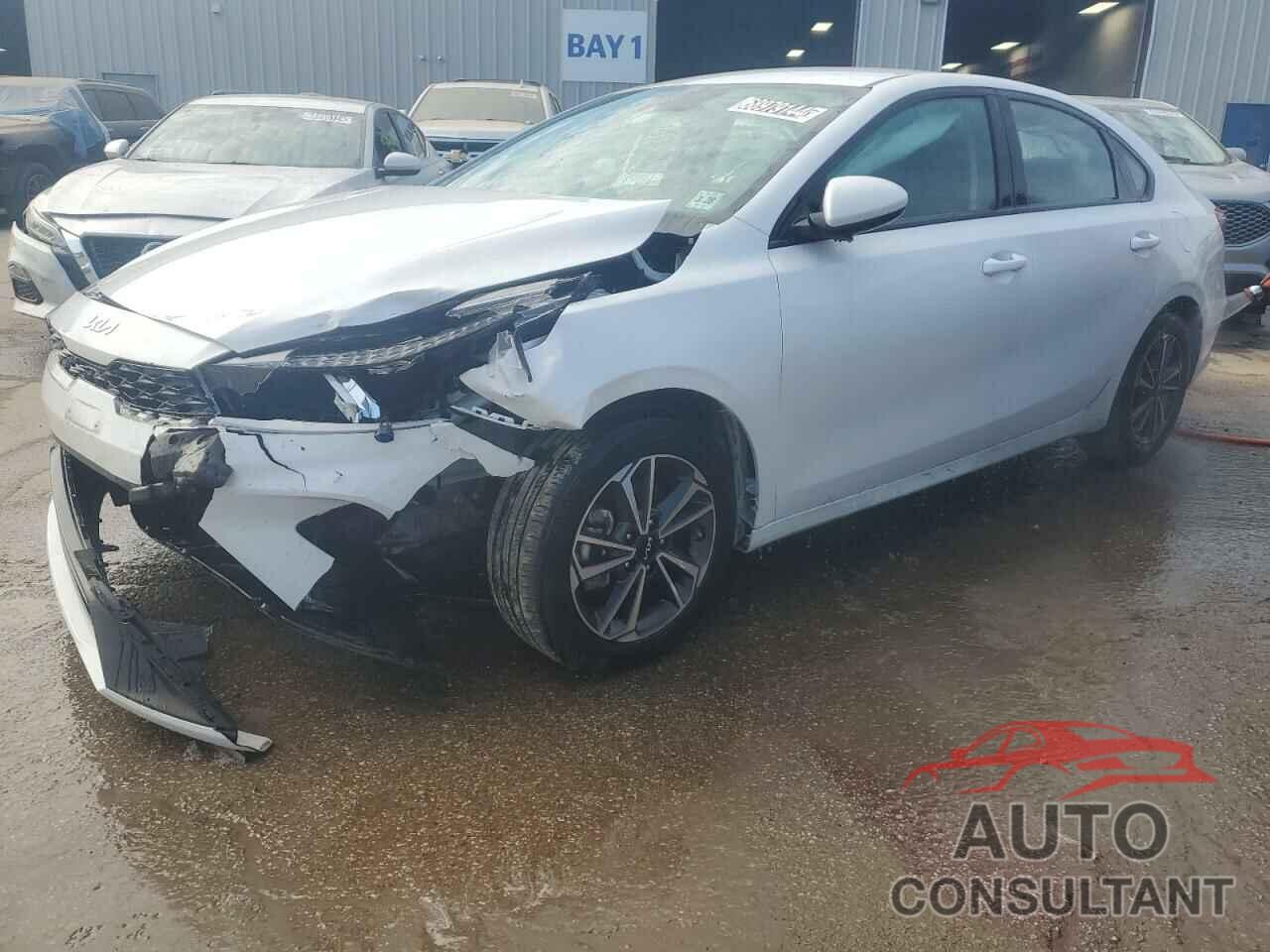 KIA FORTE 2023 - 3KPF24AD5PE590310