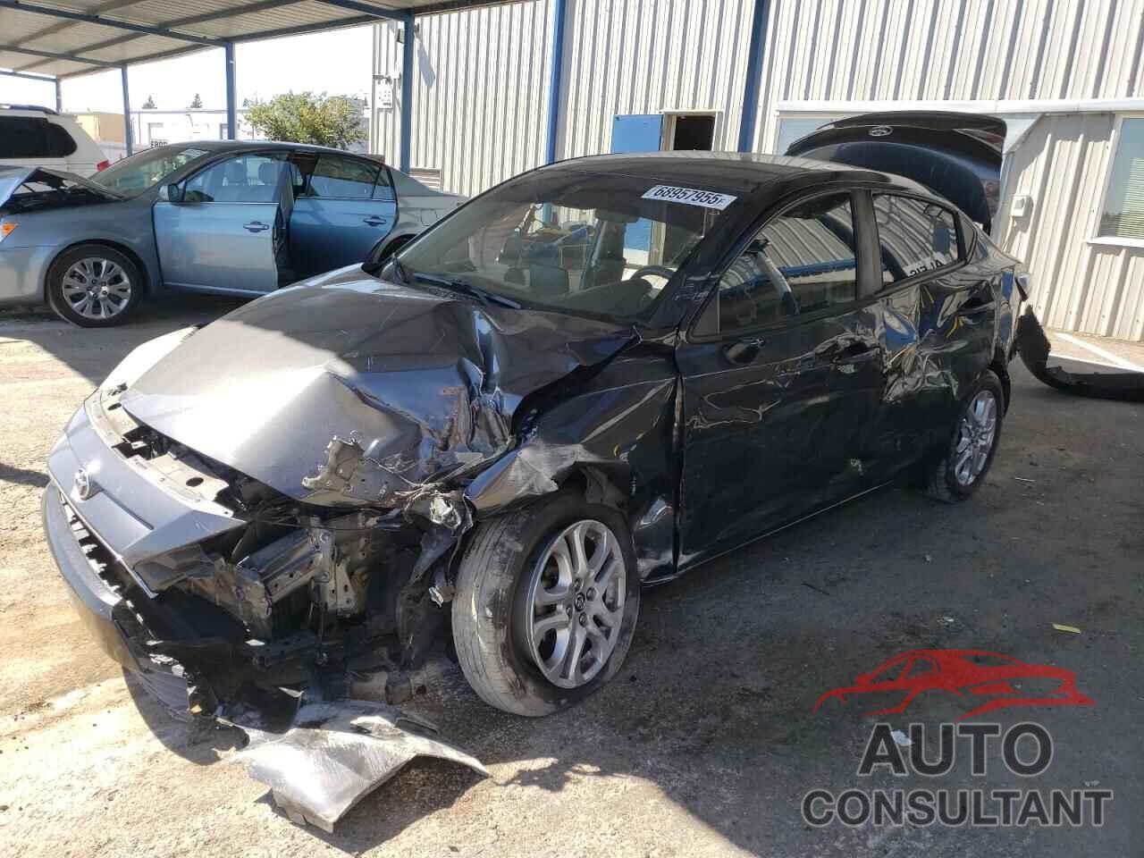 TOYOTA YARIS 2018 - 3MYDLBYV9JY300066