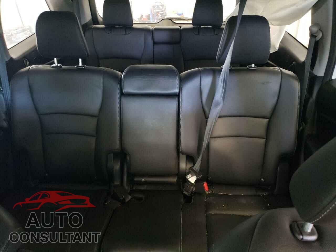 HONDA PILOT 2019 - 5FNYF6H54KB016324