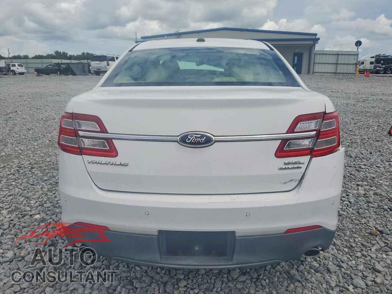 FORD TAURUS 2013 - 1FAHP2E82DG190251