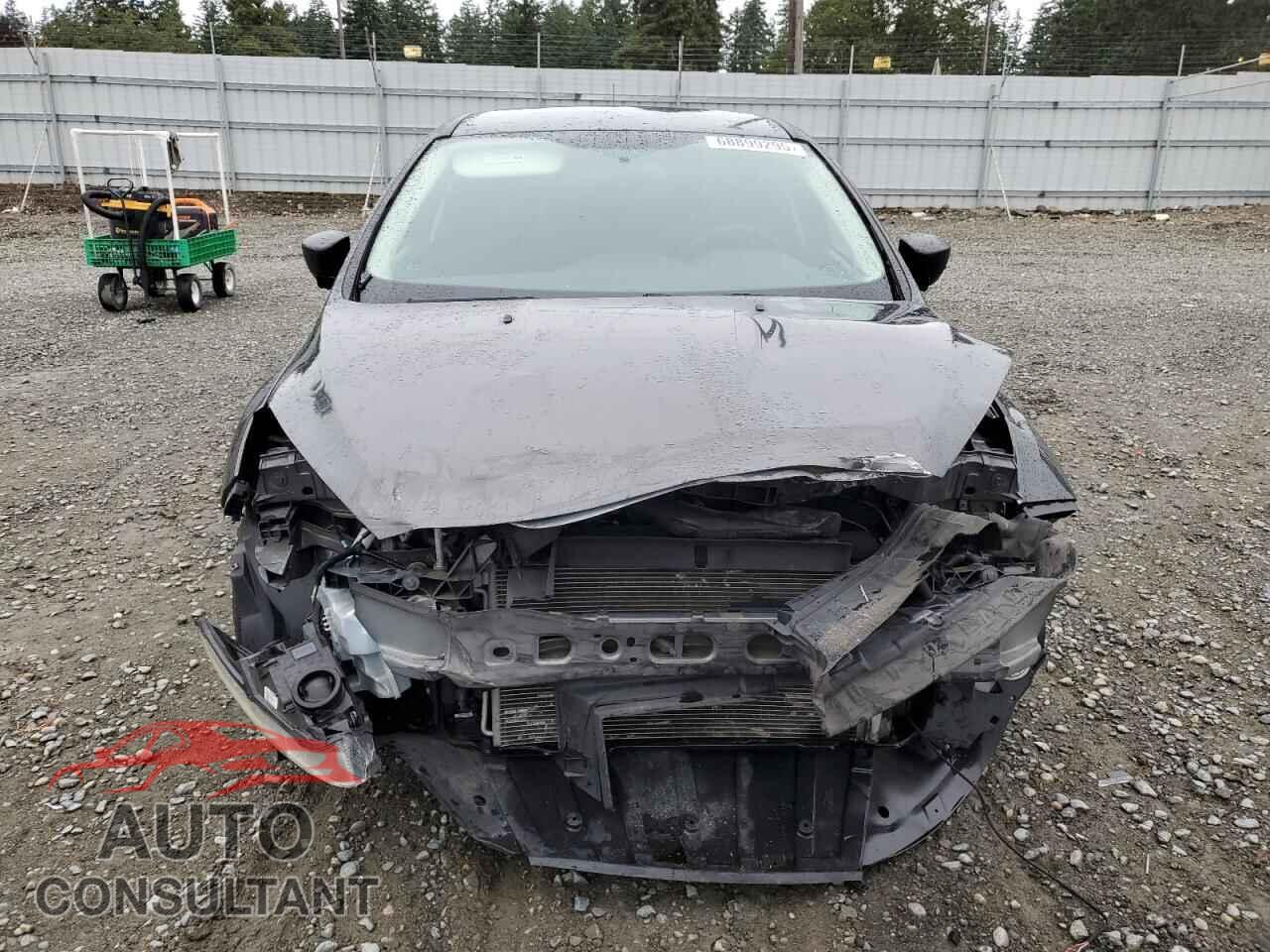 FORD FOCUS 2017 - 1FADP3E29HL325187