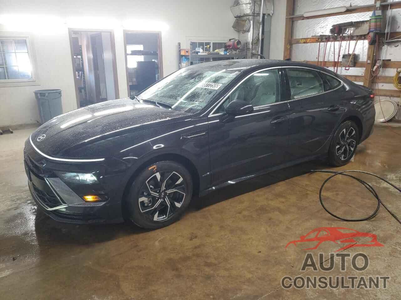 HYUNDAI SONATA 2025 - KMHL64JA3SA479372