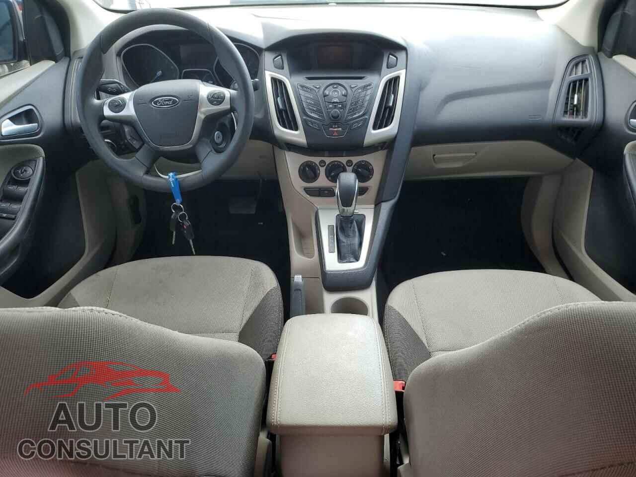 FORD FOCUS 2014 - 1FADP3F2XEL169851