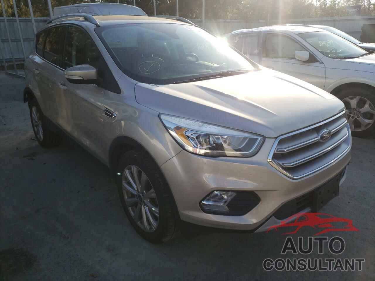 FORD ESCAPE 2017 - 1FMCU0JD3HUC92584